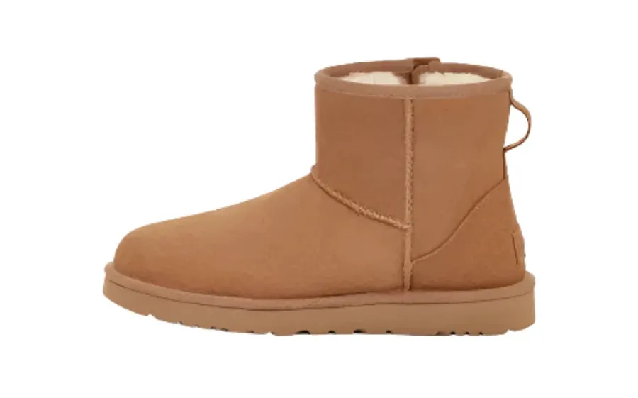 WOMEN'S UGG CLASSIC MINI BAILEY ZIP BOOT | CHESTNUT